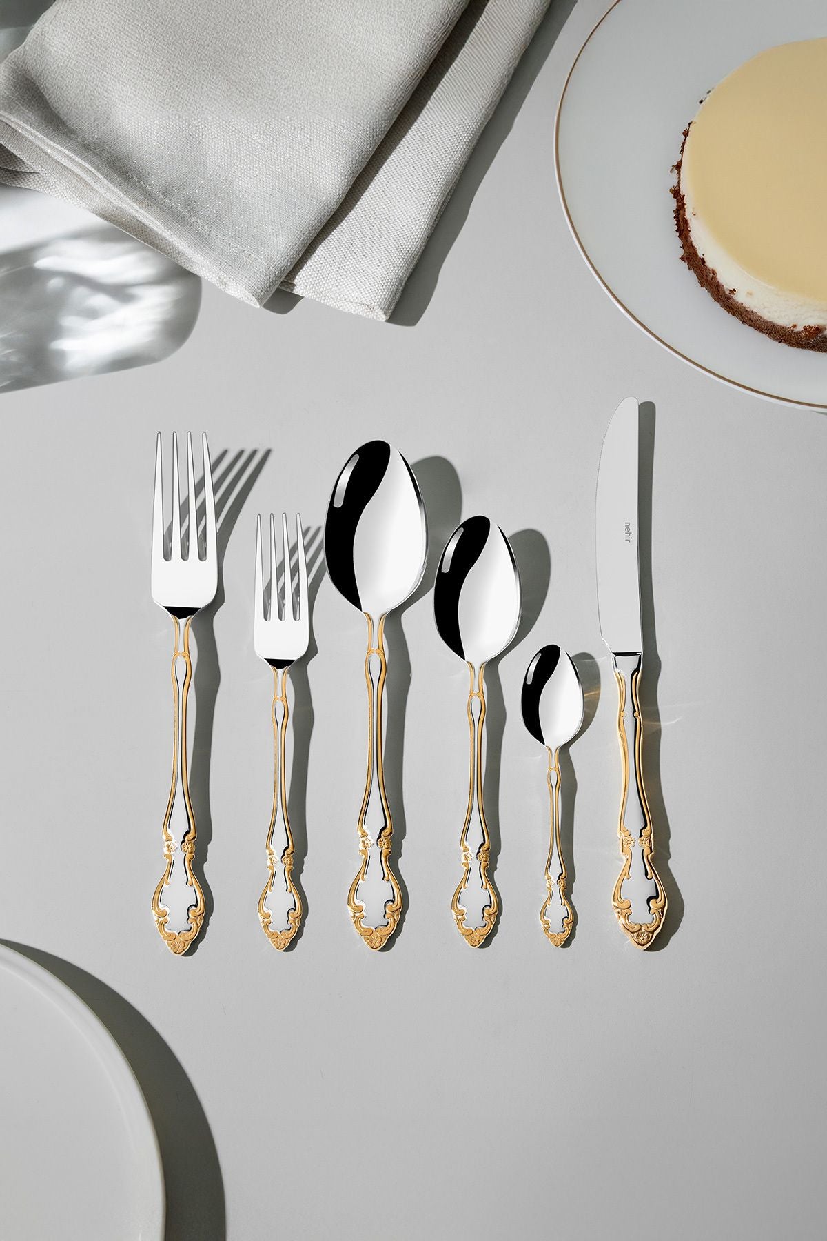 Adriana Altın Sade 12 Kişilik 72 Parça Kutulu Çatal Kaşık Bıçak Takımı