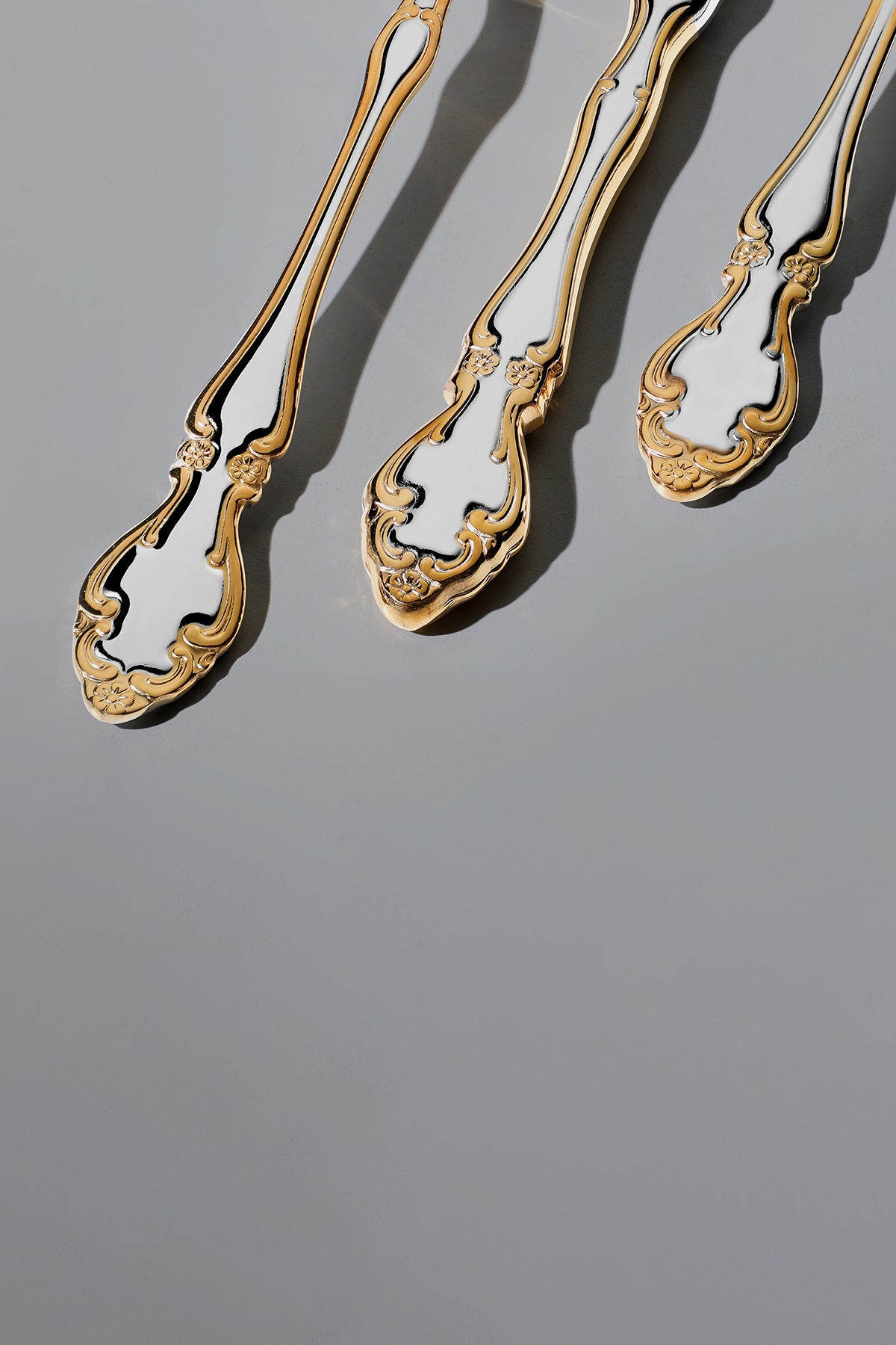 Adriana Altın Sade 12 Kişilik 84 Parça Kutulu Çatal Kaşık Bıçak Takımı