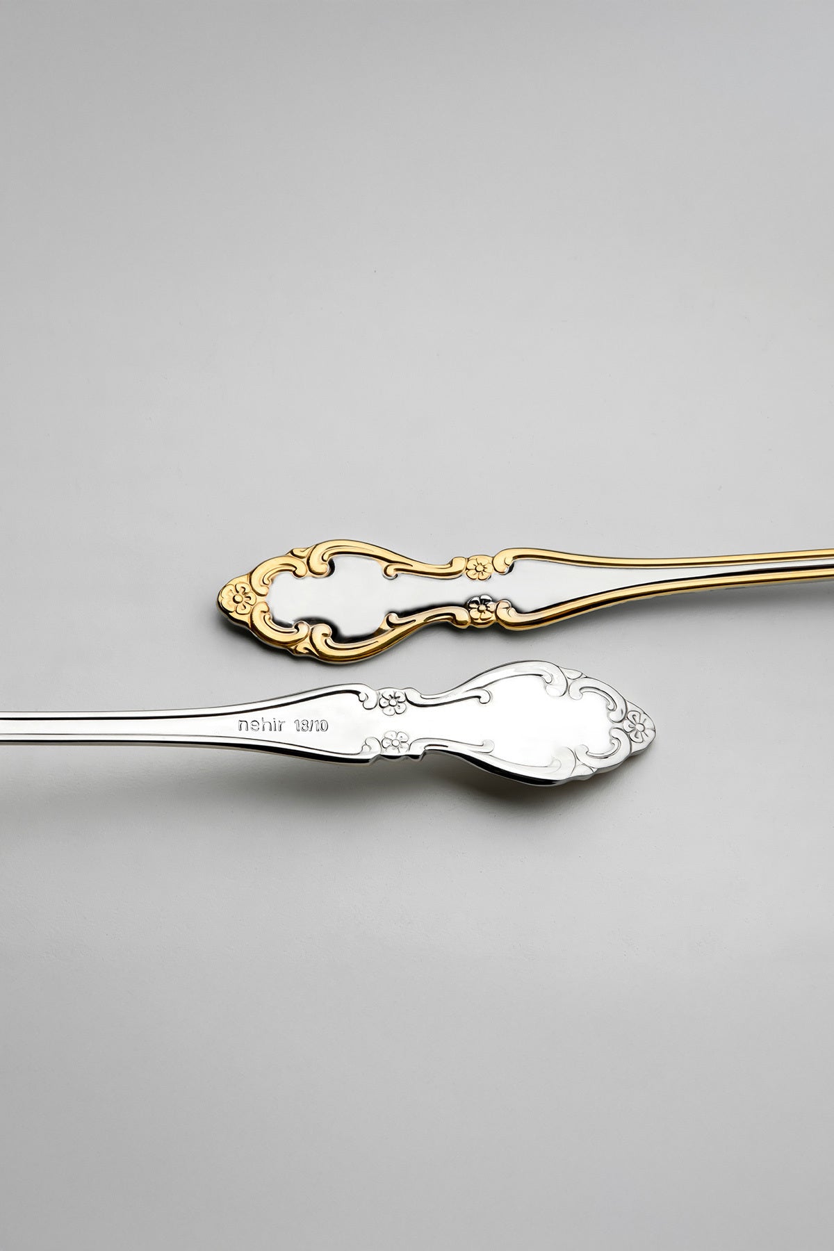 Adriana Altın Sade 12 Kişilik 89 Parça Kutulu Çatal Kaşık Bıçak Takımı