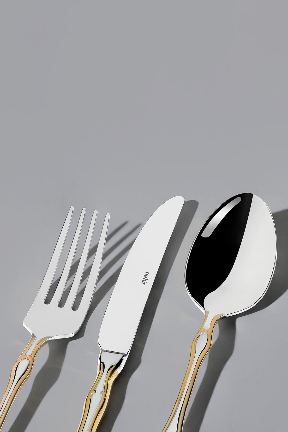 Adriana Altın Sade 6 Kişilik 36 Parça Kutulu Çatal Kaşık Bıçak Takımı