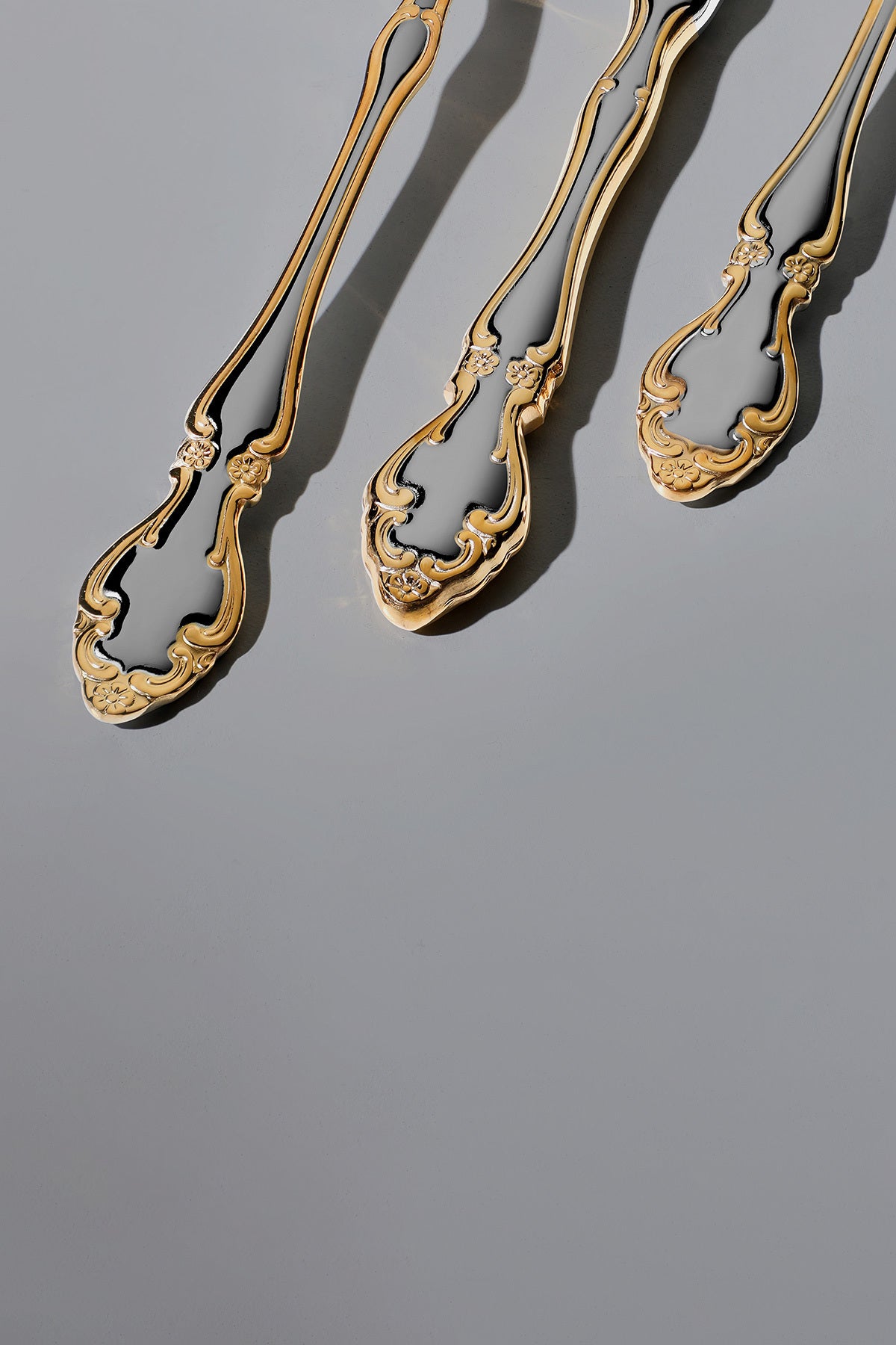 Adriana Gold Satin 36 Piece Boxed Cutlery Set for 6 People