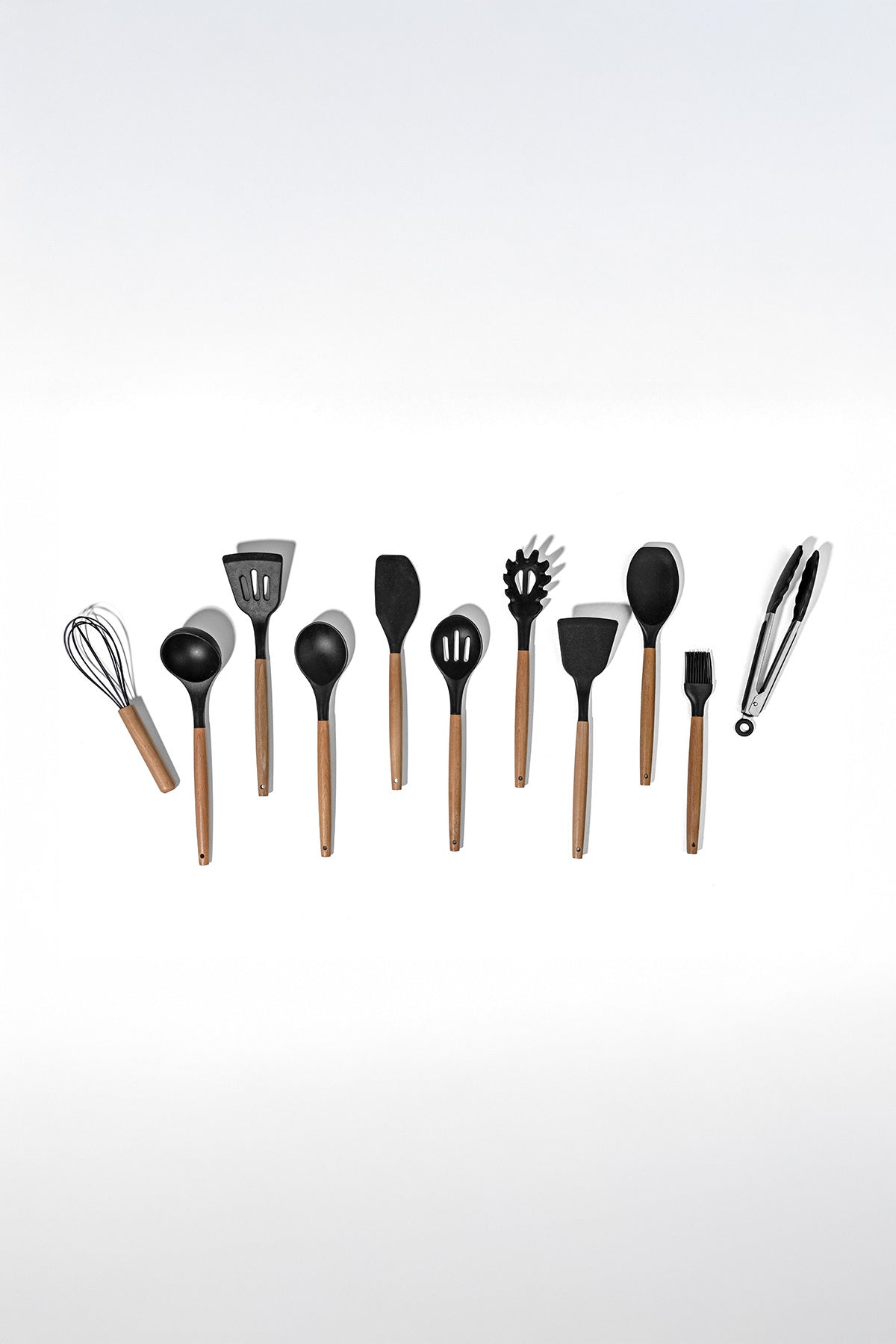 Angela Siyah Ahşap Silikon 12 Parça Servis Takımı