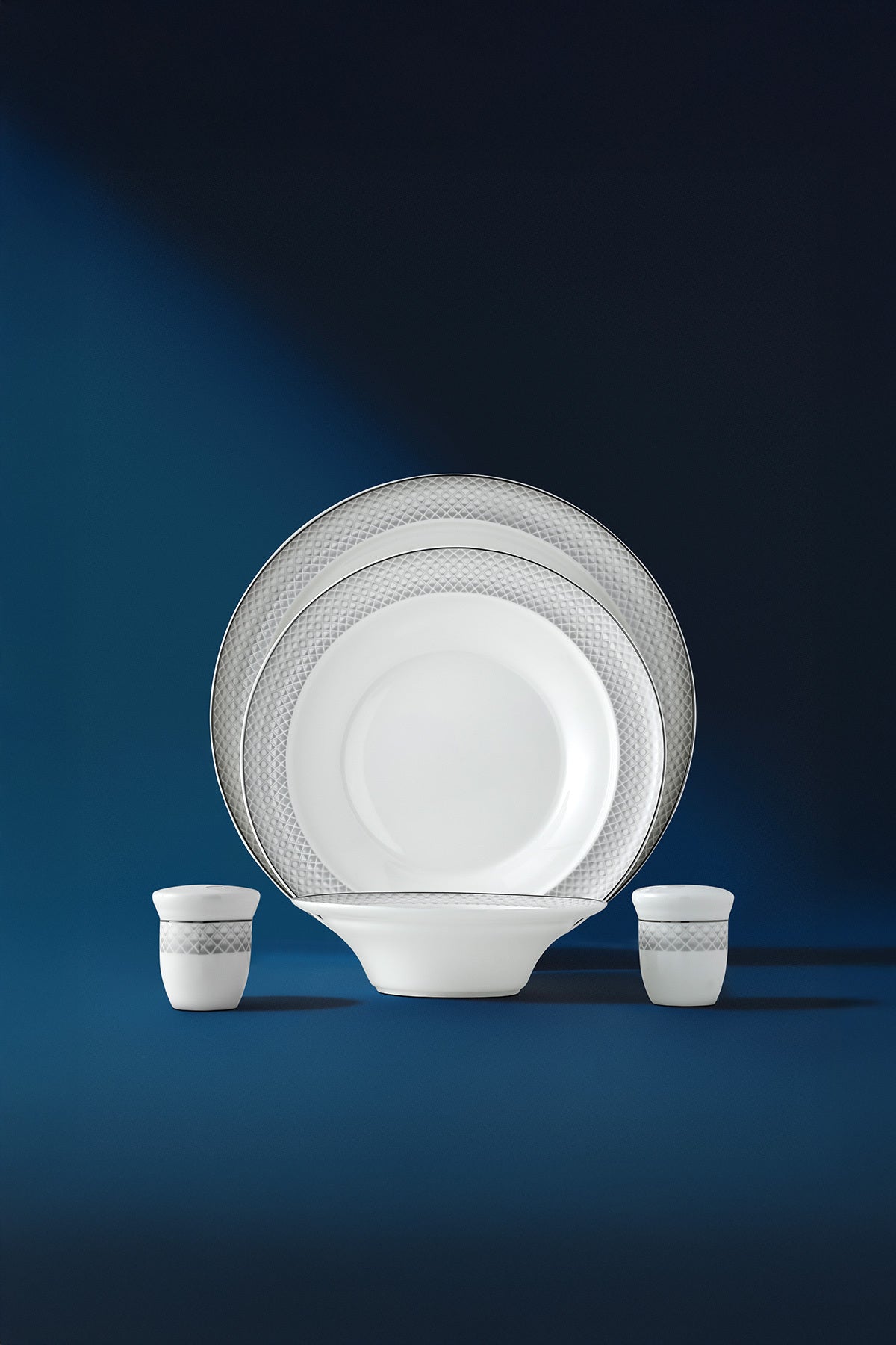 Camelia Platin Yaldızlı 28 Parça Porselen Yemek Takımı