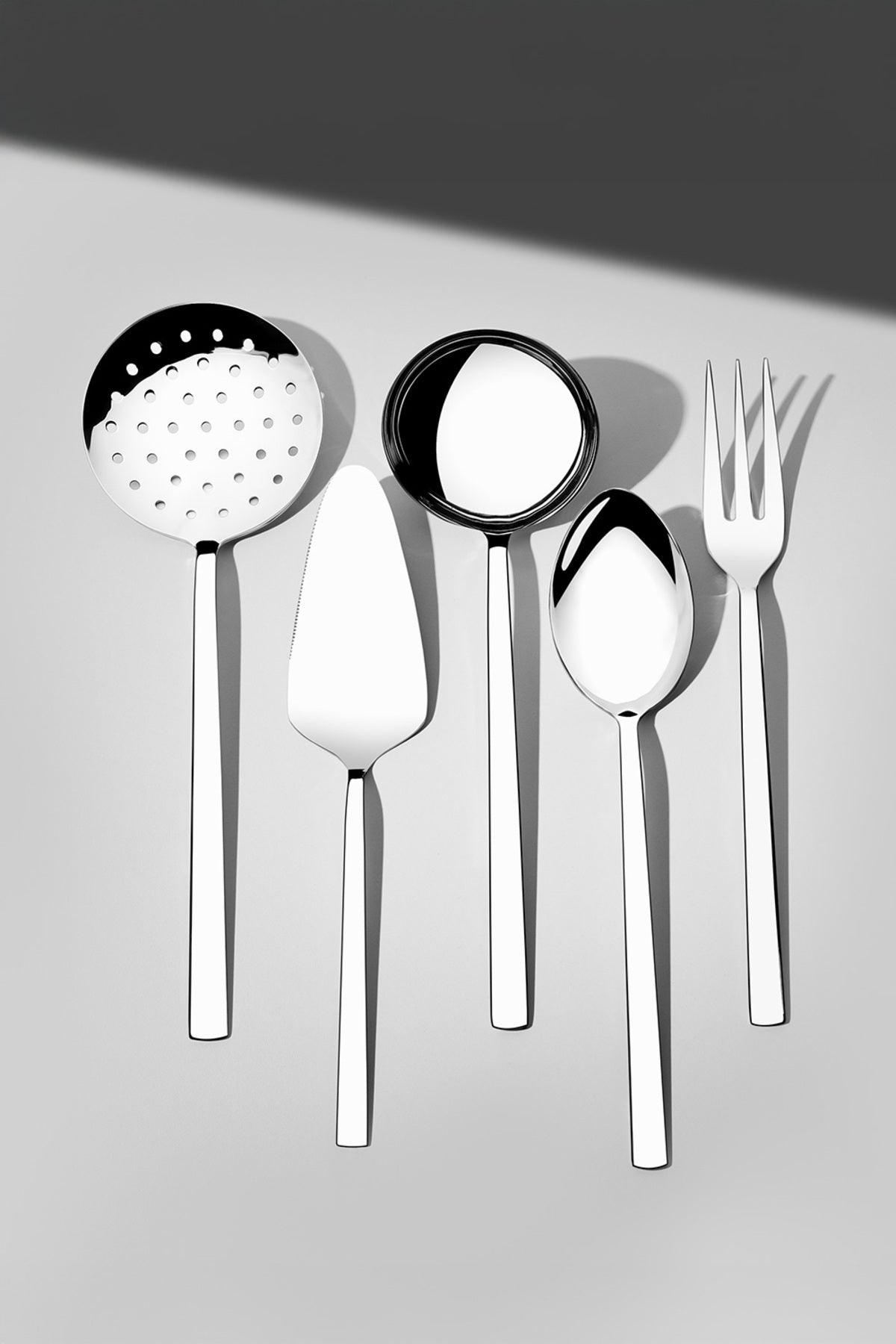 Dalyan Sade 12 Kişilik 89 Parça Deri Kutulu Çatal Kaşık Bıçak Takımı