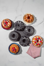 Elisa Siyah 4'lü Döküm Kek Kalıbı