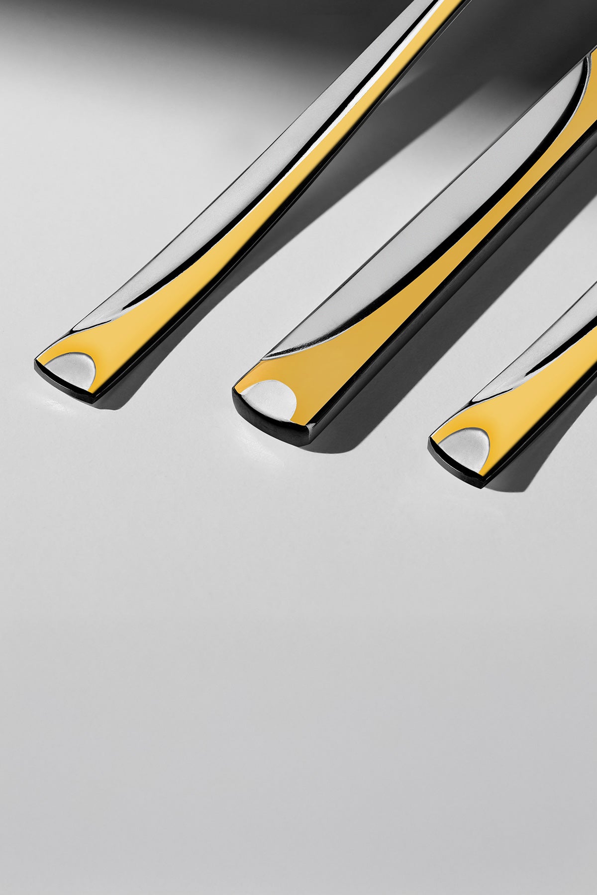 Fiesta Altın Saten 12 Kişilik 72 Parça Kutulu Çatal Kaşık Bıçak Takımı