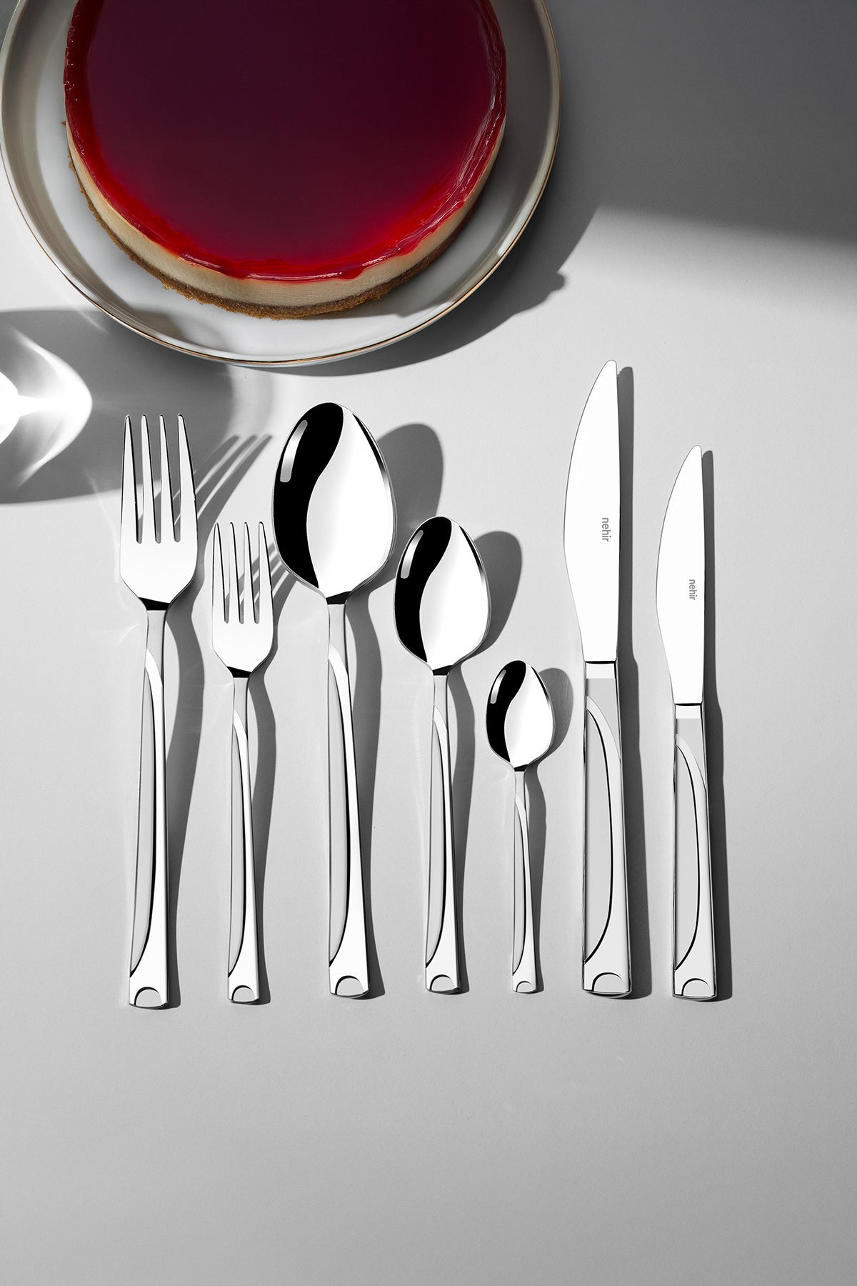 Fiesta Saten 89 Parça Kutulu Çatal Kaşık Bıçak Takımı