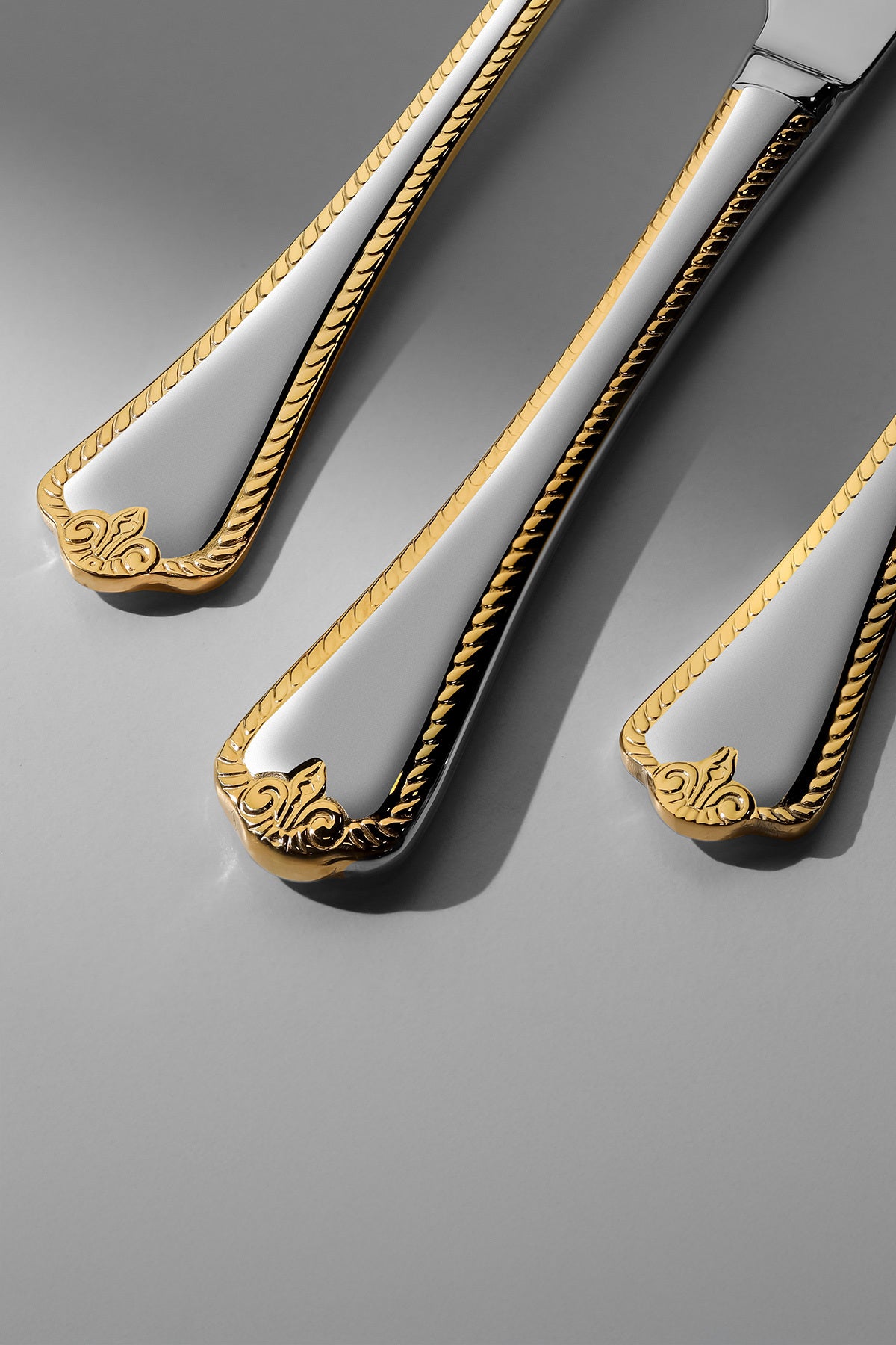 Fulya Altın Saten 6 Kişilik 36 Parça Kutulu Çatal Kaşık Bıçak Takımı