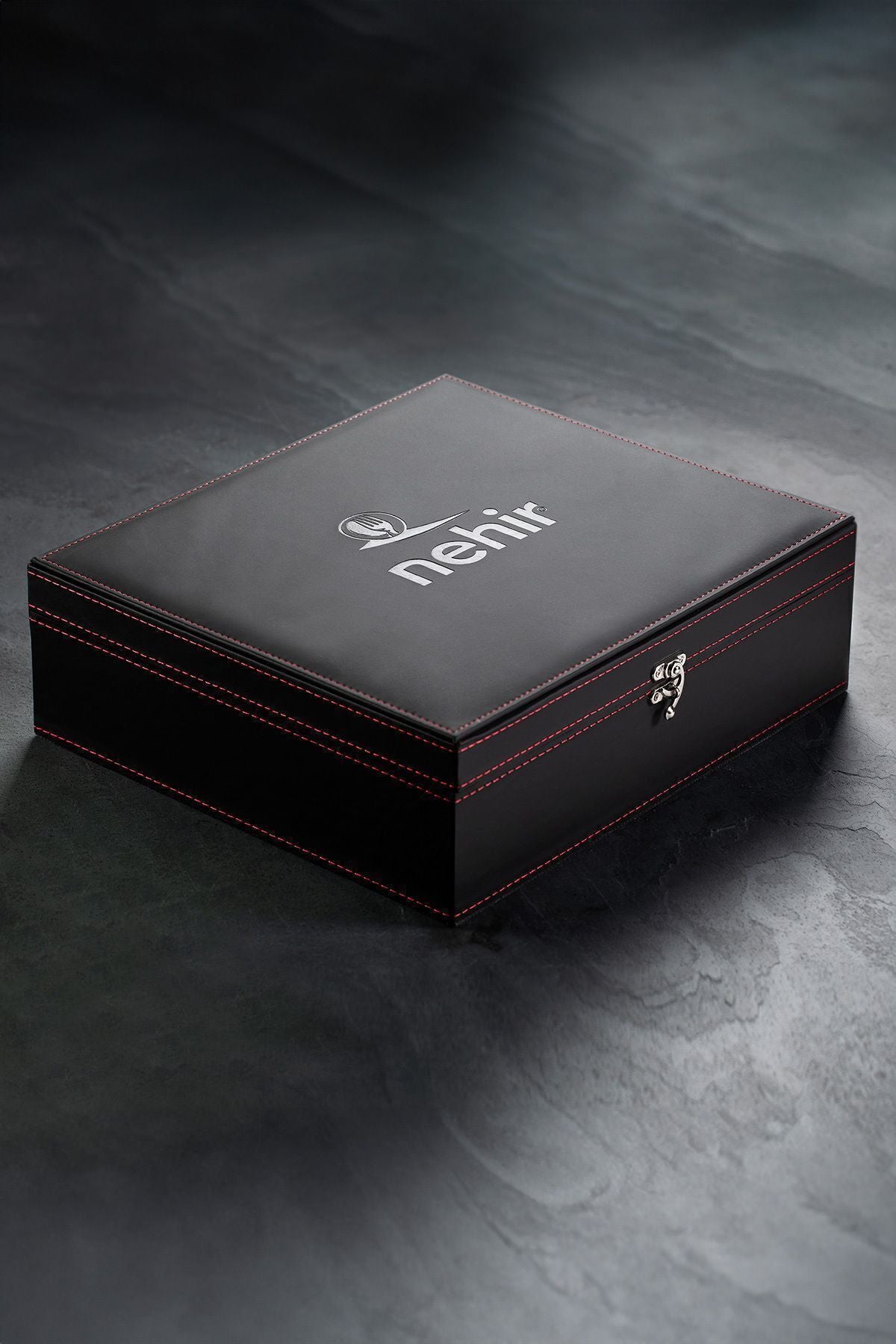 Fulya Sade 12 Kişilik 84 Parça Deri Kutulu Çatal Kaşık Bıçak Takımı