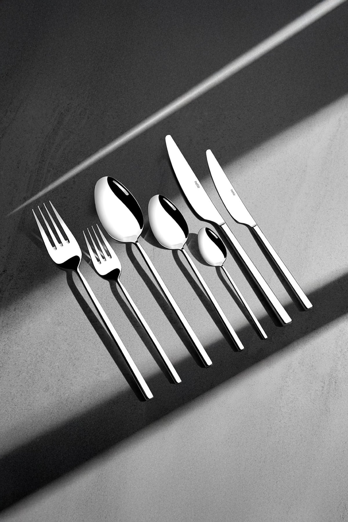 Gloria Sade 12 Kişilik 84 Parça Deri Kutulu Çatal Kaşık Bıçak Takımı