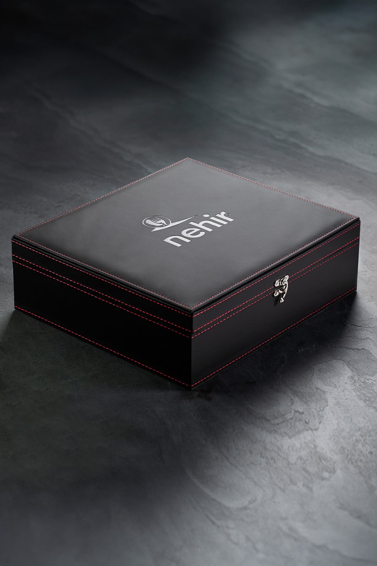 Lalezar Sade 12 Kişilik 72 Parça Deri Kutulu Çatal Kaşık Bıçak Takımı