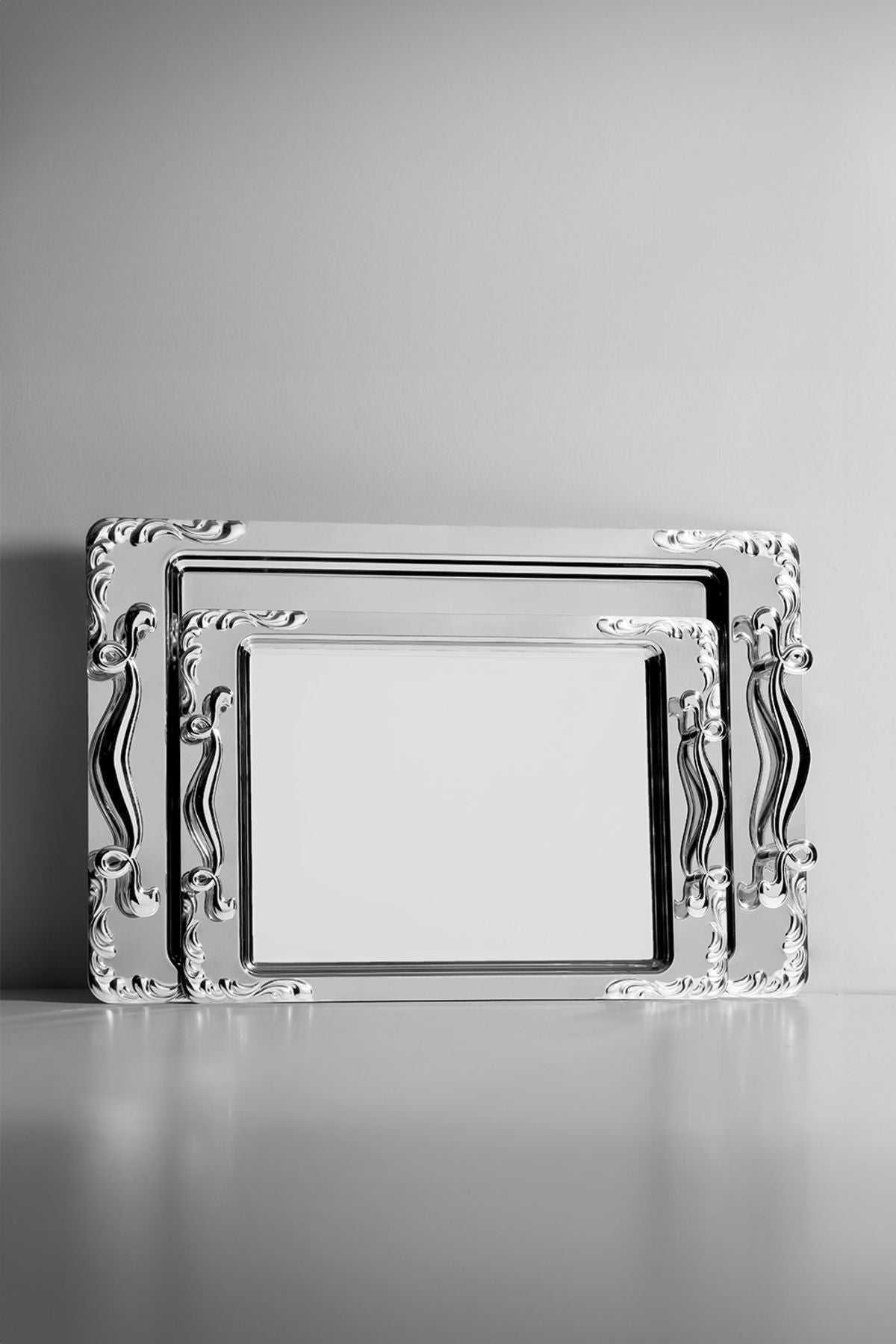 Lalezar Sade 2’li Çelik Tepsi Seti