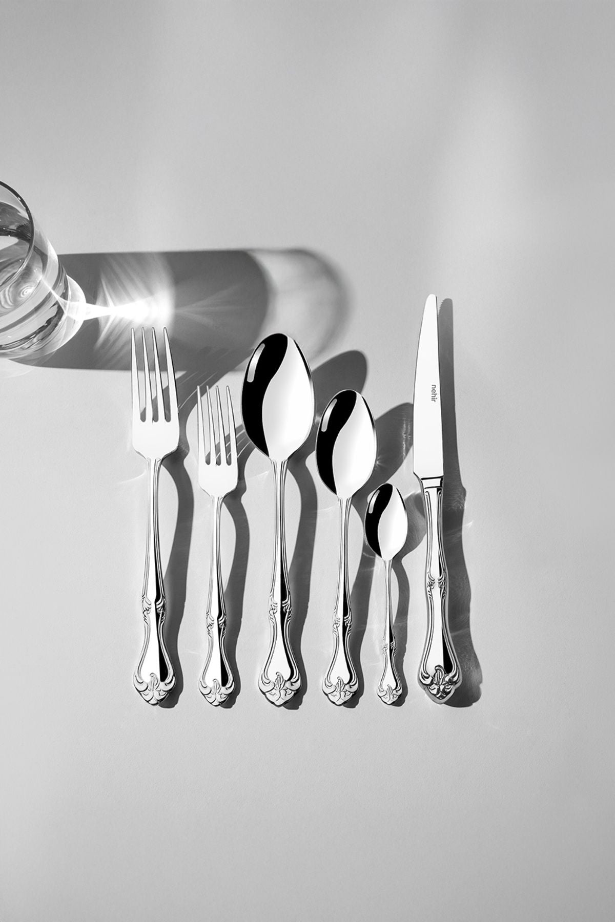 Lalezar Sade 6 Kişilik 36 Parça Deri Kutulu Çatal Kaşık Bıçak Takımı