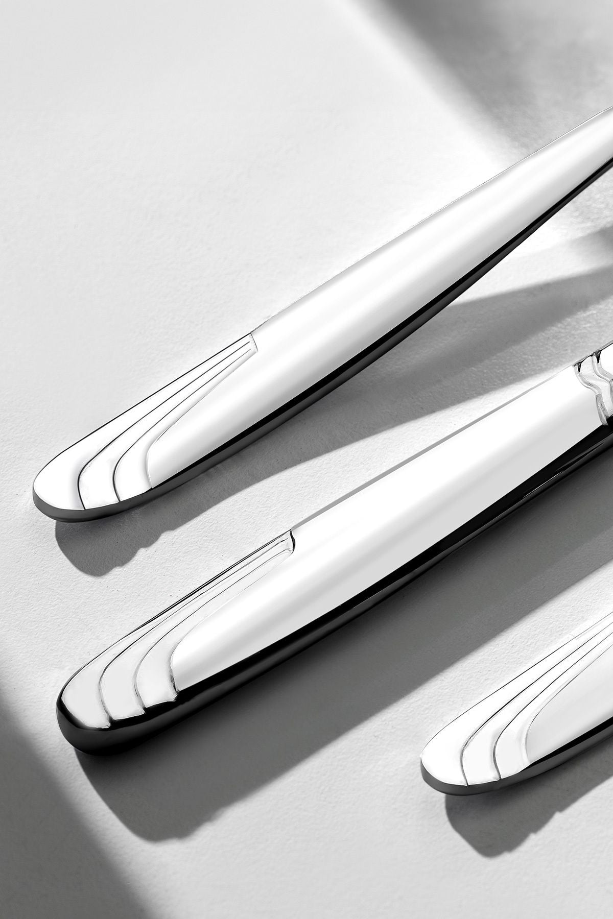 Lizbon Sade 12 Kişilik 60 Parça Kutulu Çatal Kaşık Takımı