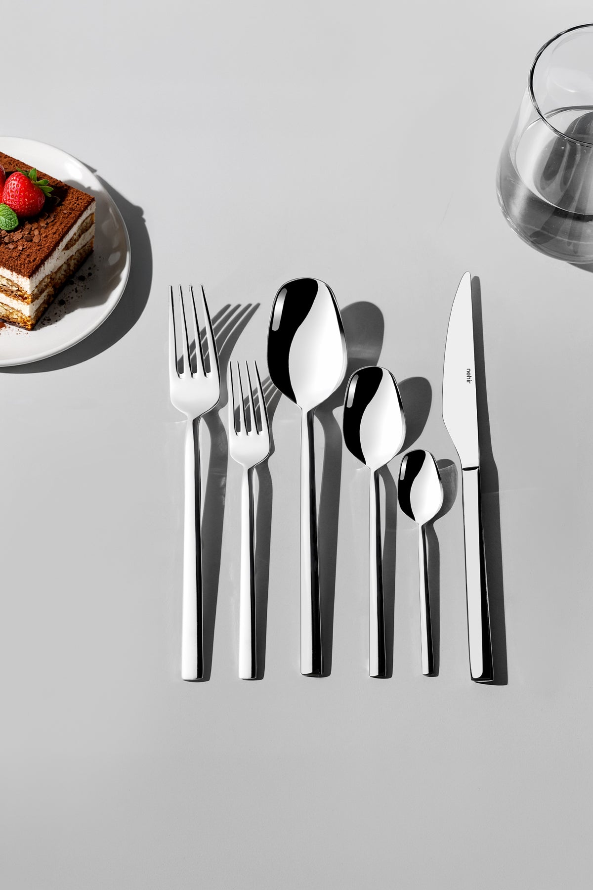 Lorenzo Sade 12 Kişilik 72 Parça Kutulu Çatal Kaşık Bıçak Takımı