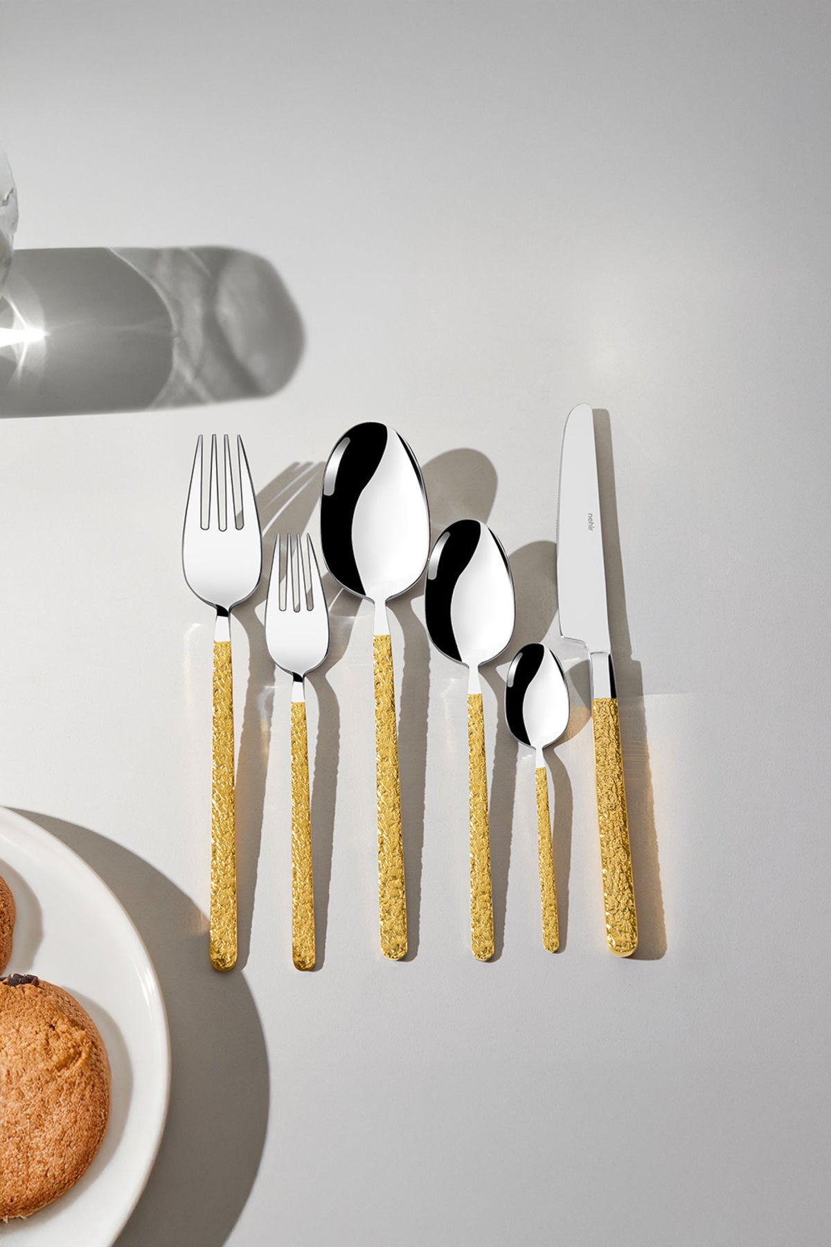 Lyon Altın Sade 12 Kişilik 72 Parça Kutulu Çatal Kaşık Bıçak Takımı