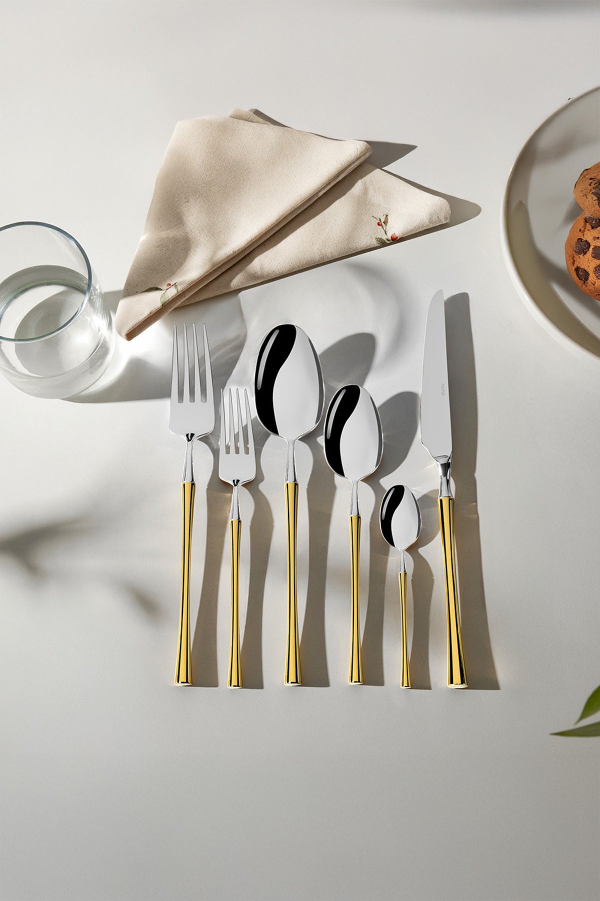 Marbella Altın Saten 12 Kişilik 72 Parça Kutulu Çatal Kaşık Bıçak Takımı