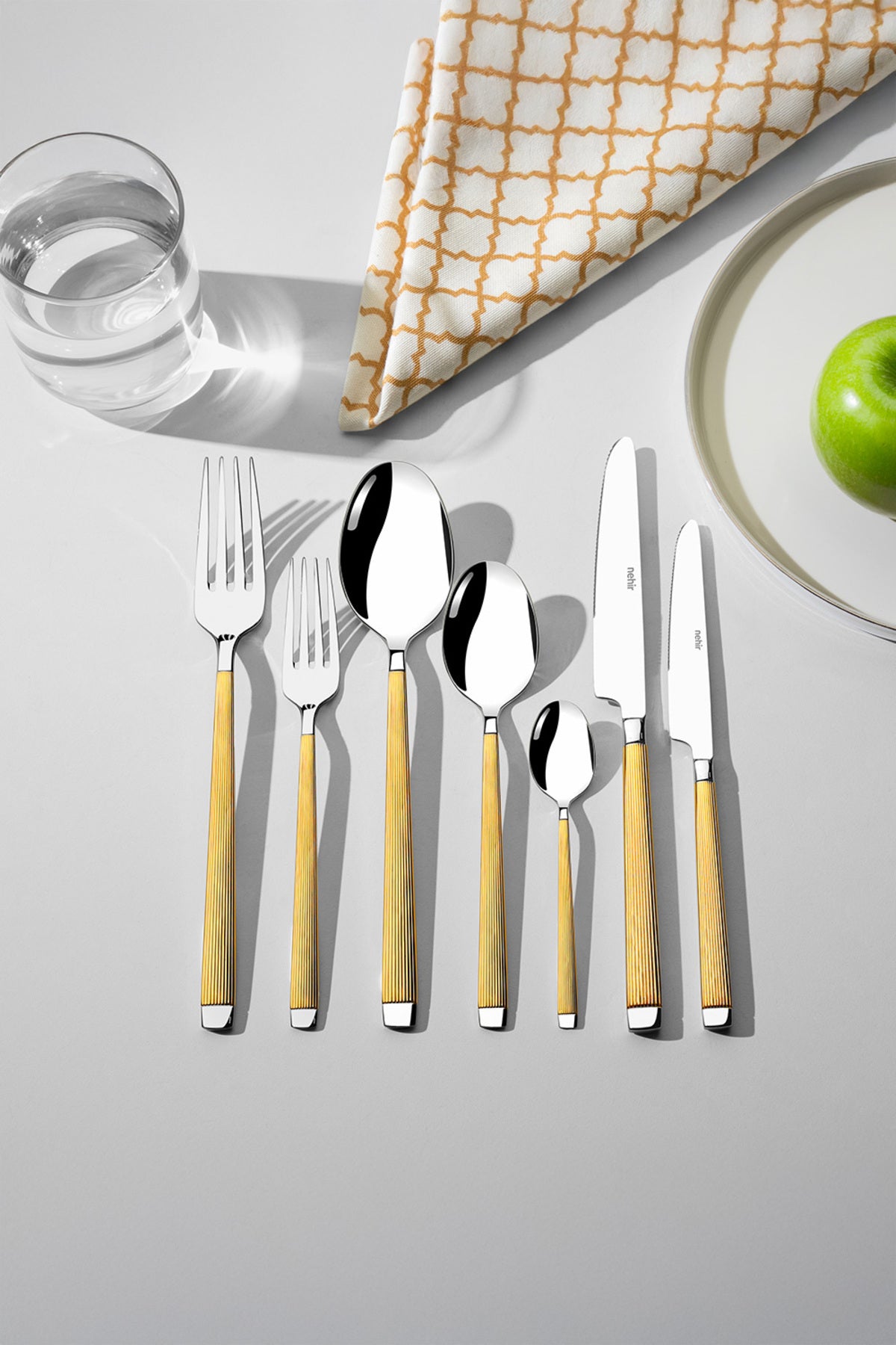 Maria Altın Sade 12 Kişilik 84 Parça Deri Çatal Kaşık Bıçak Takımı