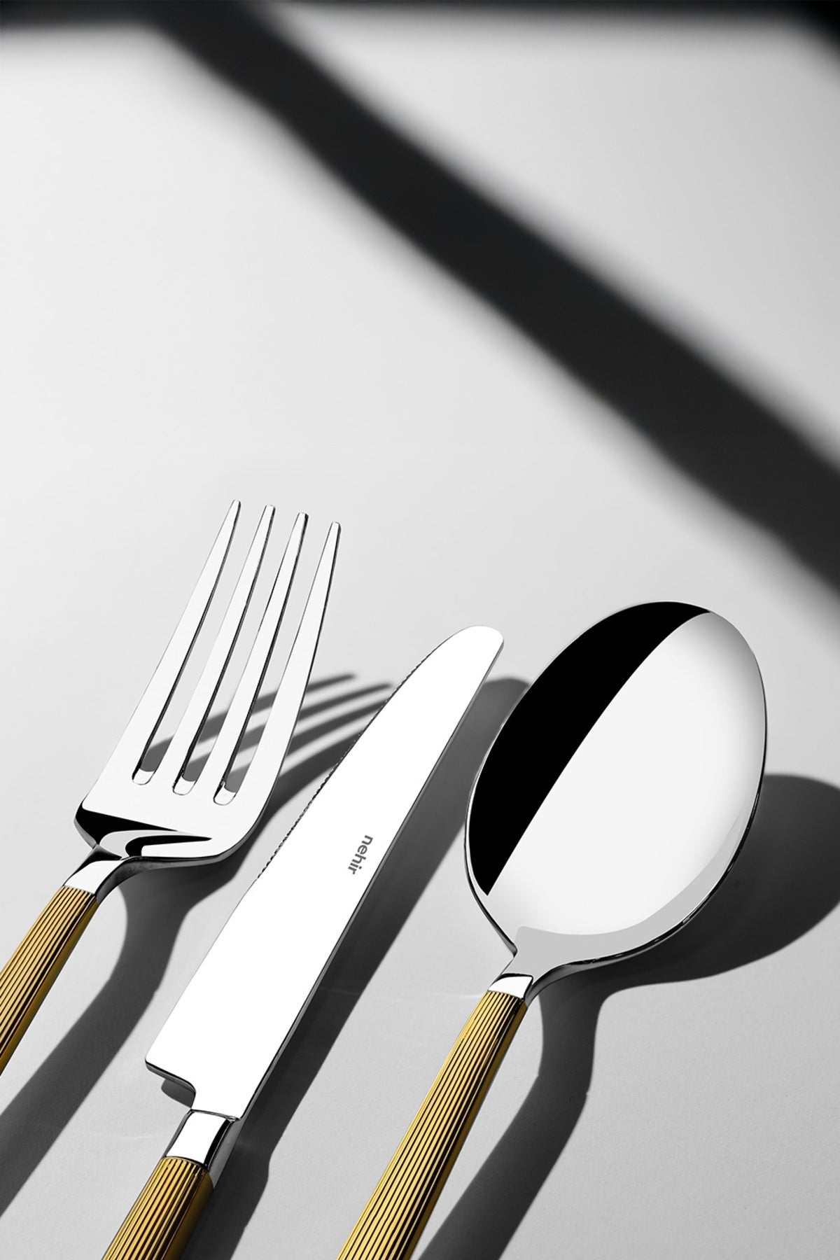 Maria Altın Saten 12 Kişilik 72 Parça Kutulu Çatal Kaşık Bıçak Takımı