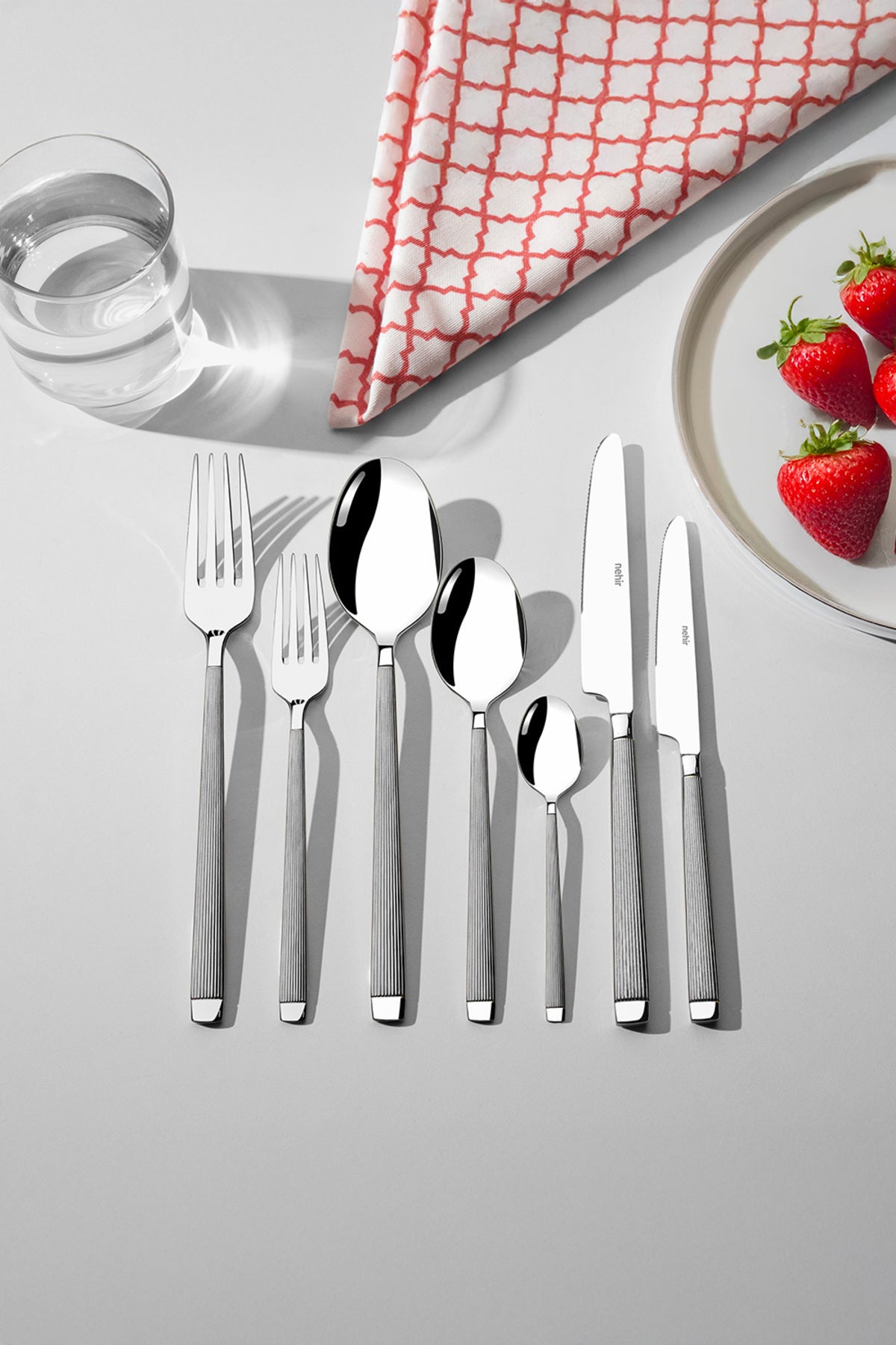 Maria Saten 12 Kişilik 84 Parça Deri Çatal Kaşık Bıçak Takımı