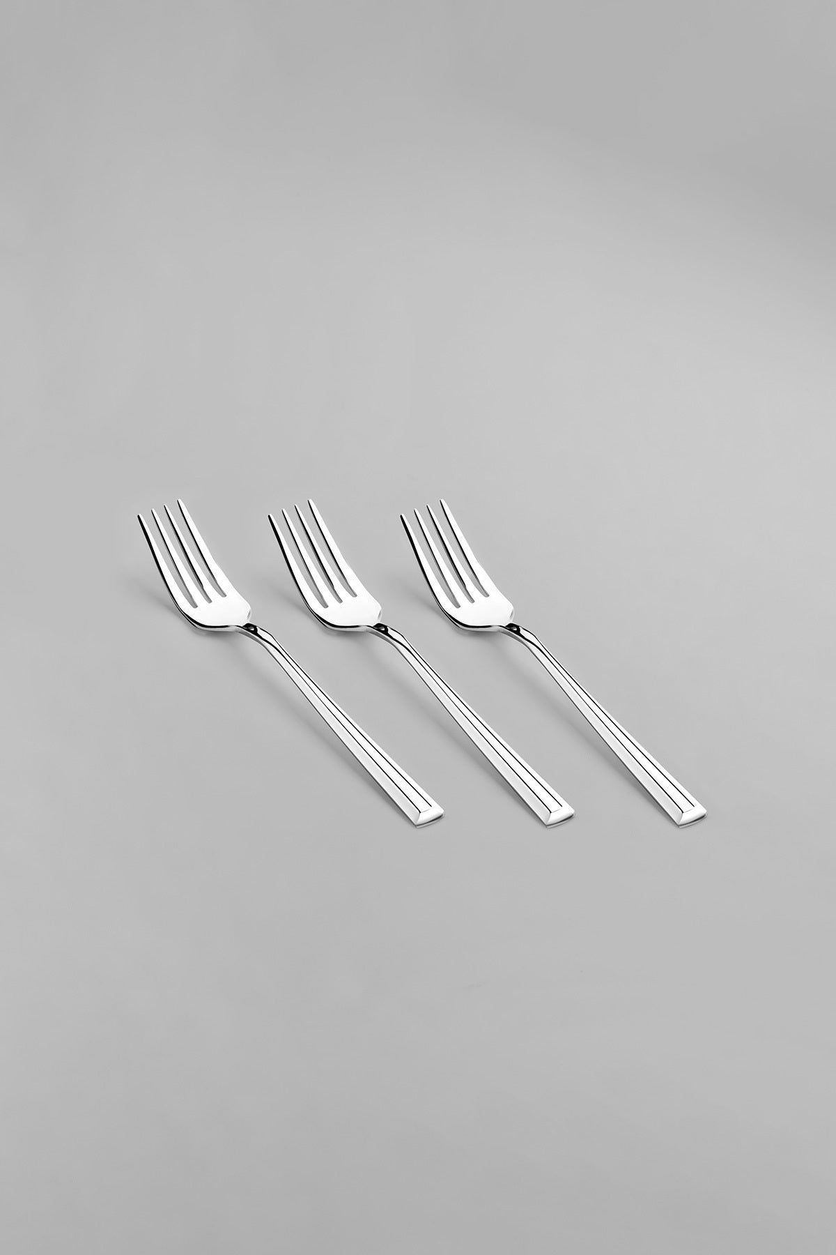 Milano Sade 12 Kişilik 89 Parça Kutulu Çatal Kaşık Bıçak Takımı