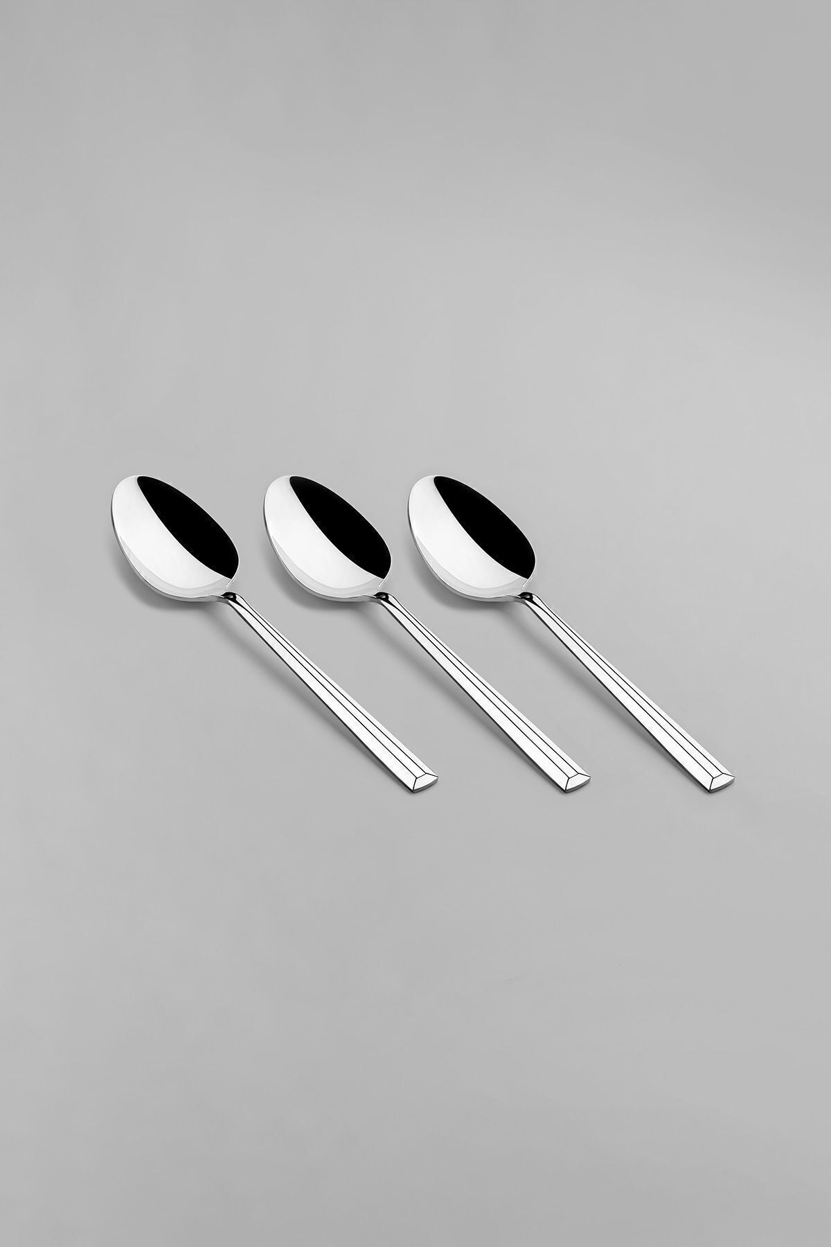 Milano Sade 6 Kişilik 30 Parça Kutulu Çatal Kaşık Takımı