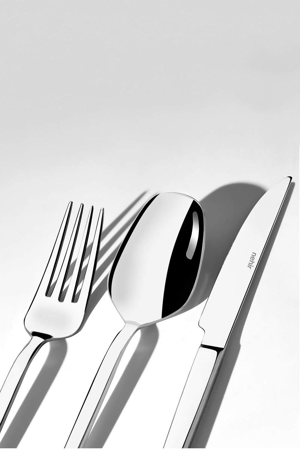 Milas Sade 12 Kişilik 84 Parça Deri Kutulu Çatal Kaşık Bıçak Takımı