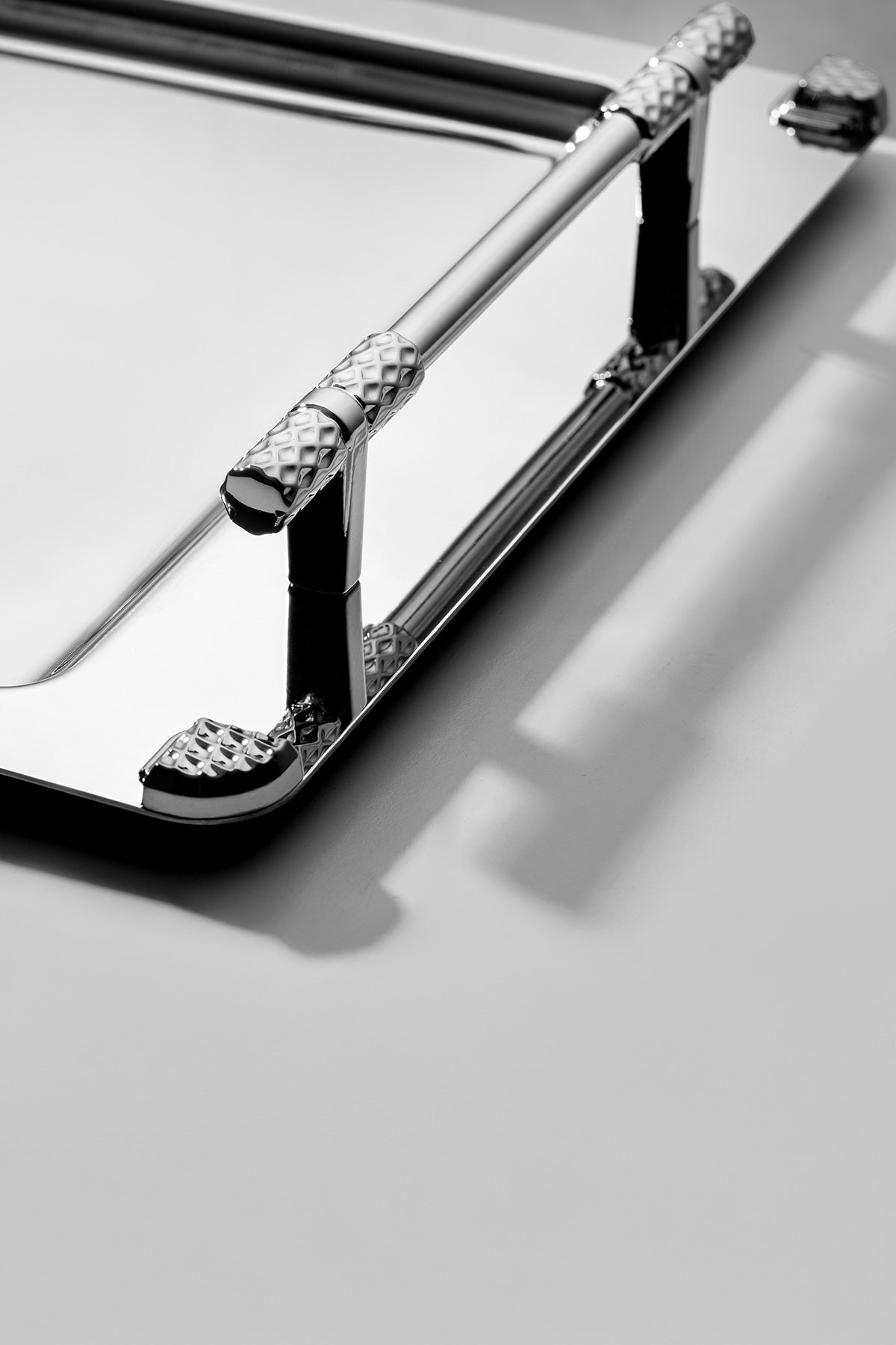 Paris Saten Çelik Çay Tepsi