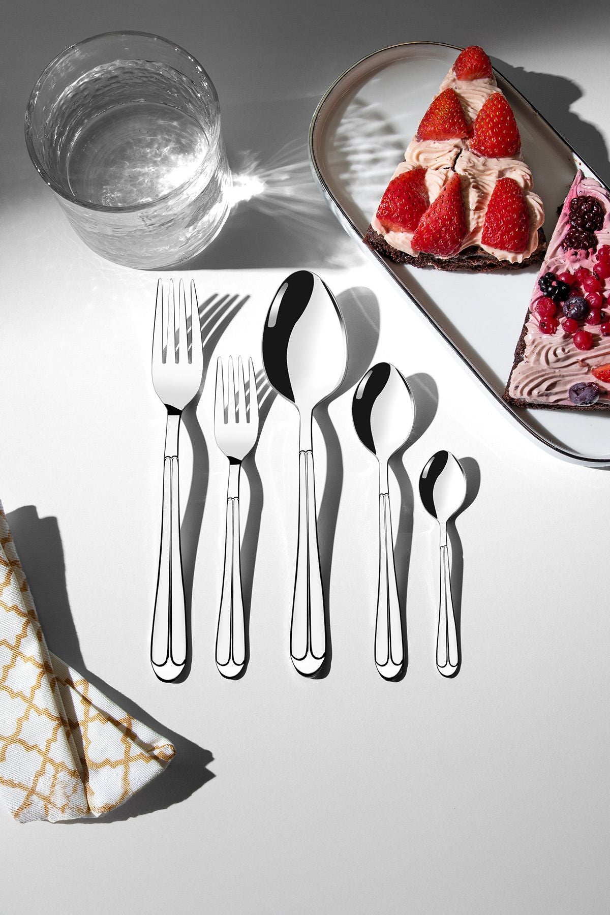 Saray Sade 12 Kişilik 60 Parça Kutulu Çatal Kaşık Takımı