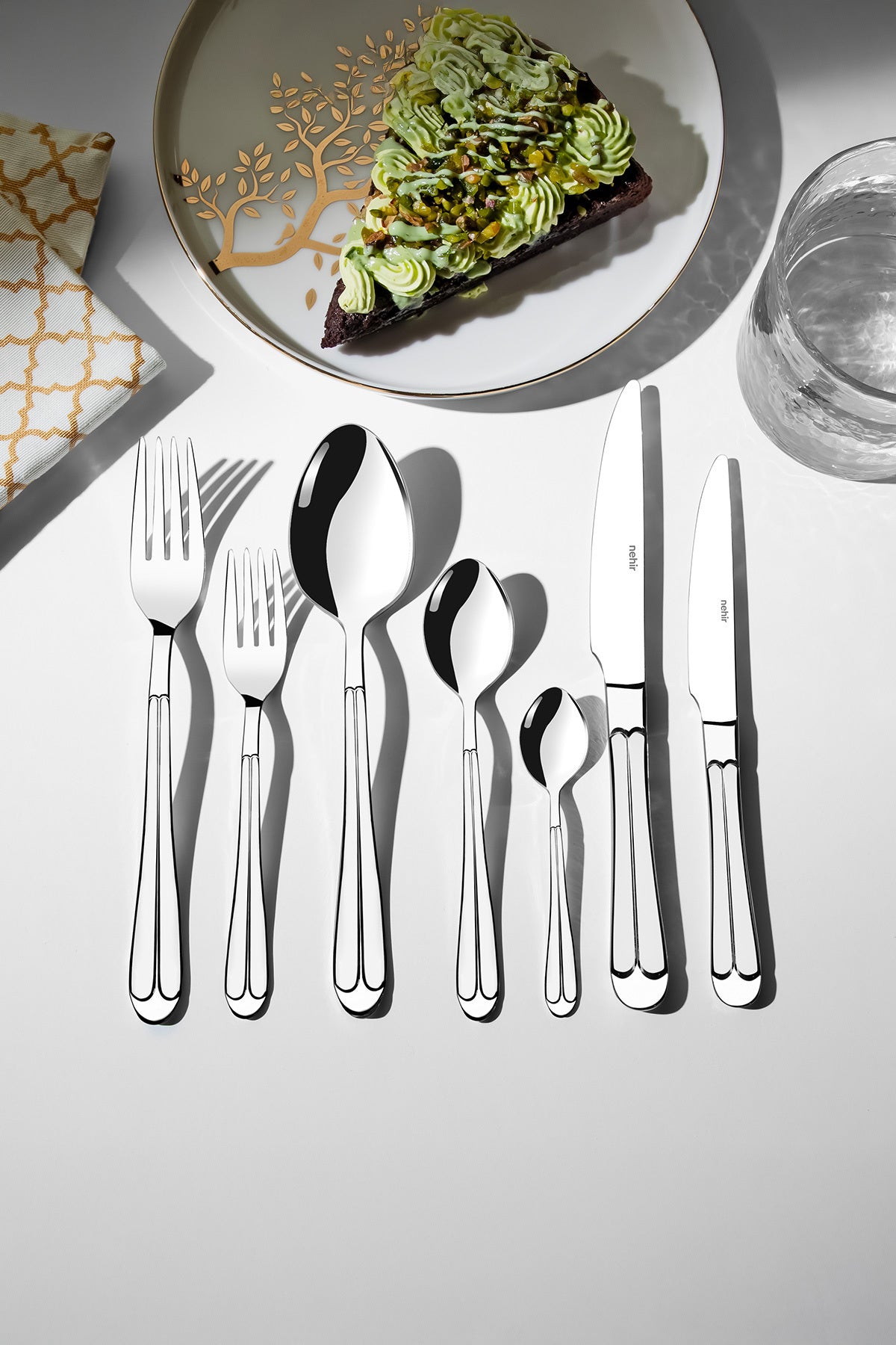 Saray Sade 12 Kişilik 84 Parça Kutulu Çatal Kaşık Bıçak Takımı