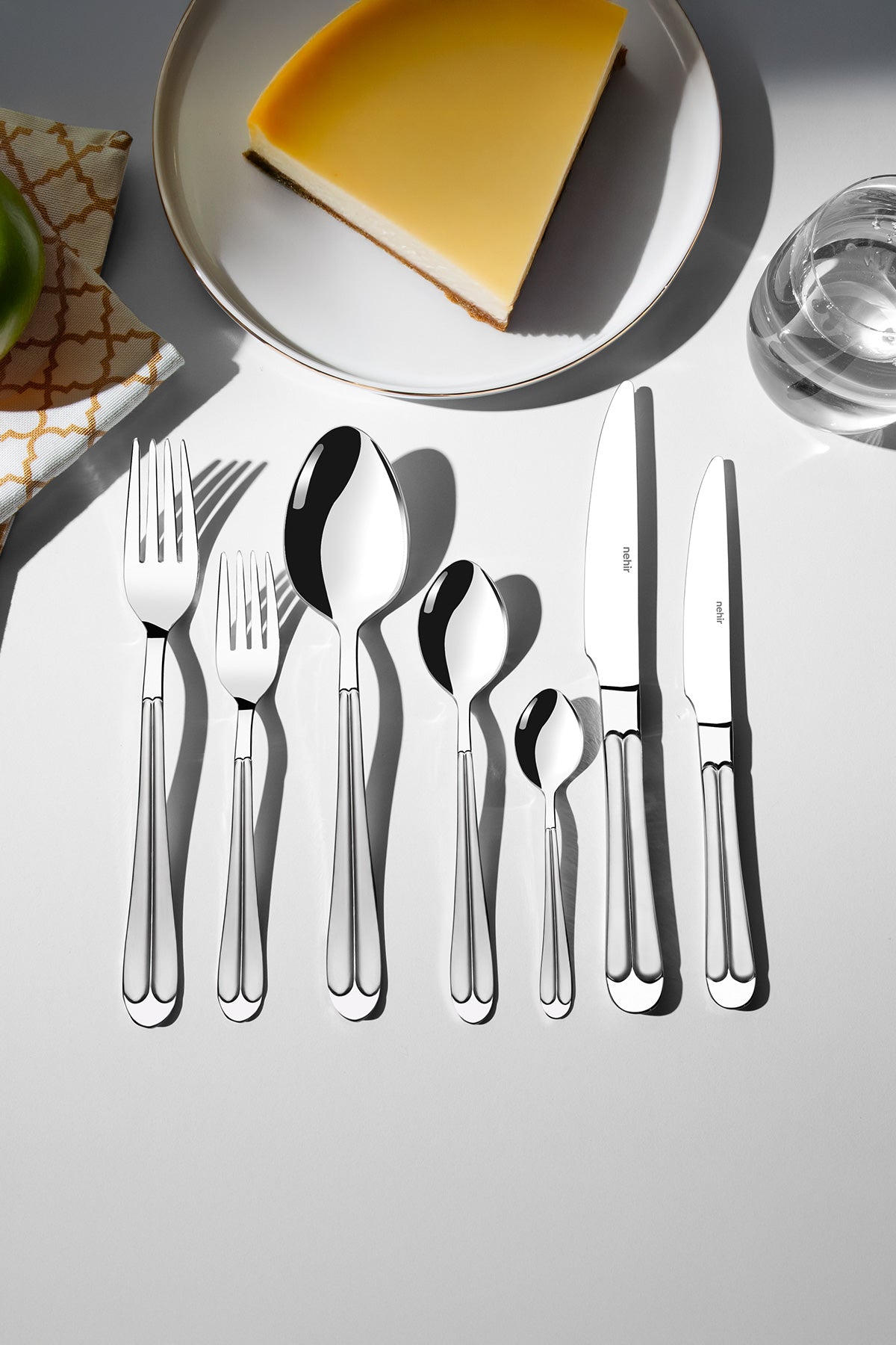 Saray Saten 12 Kişilik 89 Parça Kutulu Çatal Kaşık Bıçak Takımı