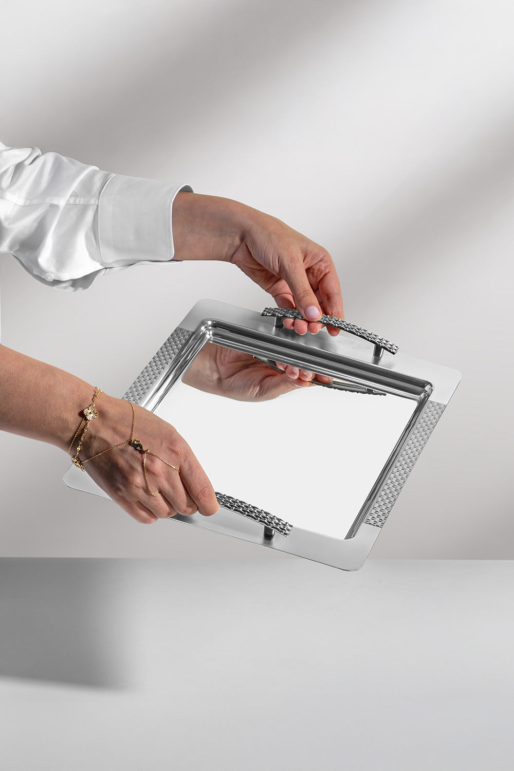 Sırma Saten Çelik Çay Tepsi