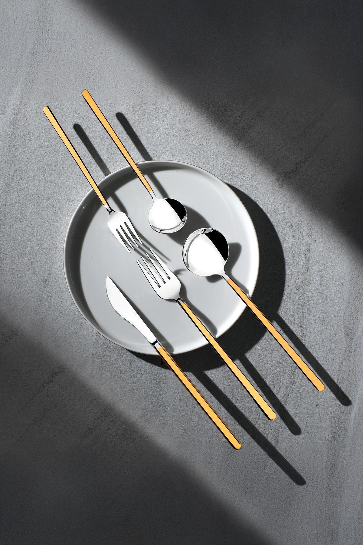 Sofia Altın Sade 6 Kişilik 30 Parça Kutulu Çatal Kaşık Takım