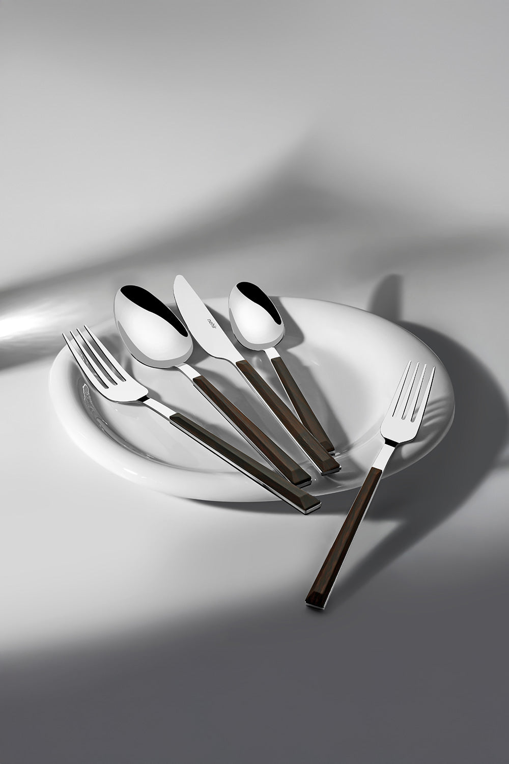 Viola Ahşap 6 Kişilik Desenli 30 Parça Kutulu Çatal Kaşık Bıçak Takımı